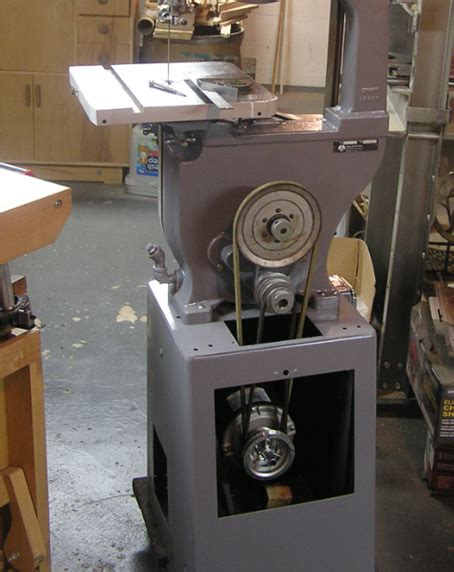 Yet another Rockwell/Delta metal/wood bandsaw restore